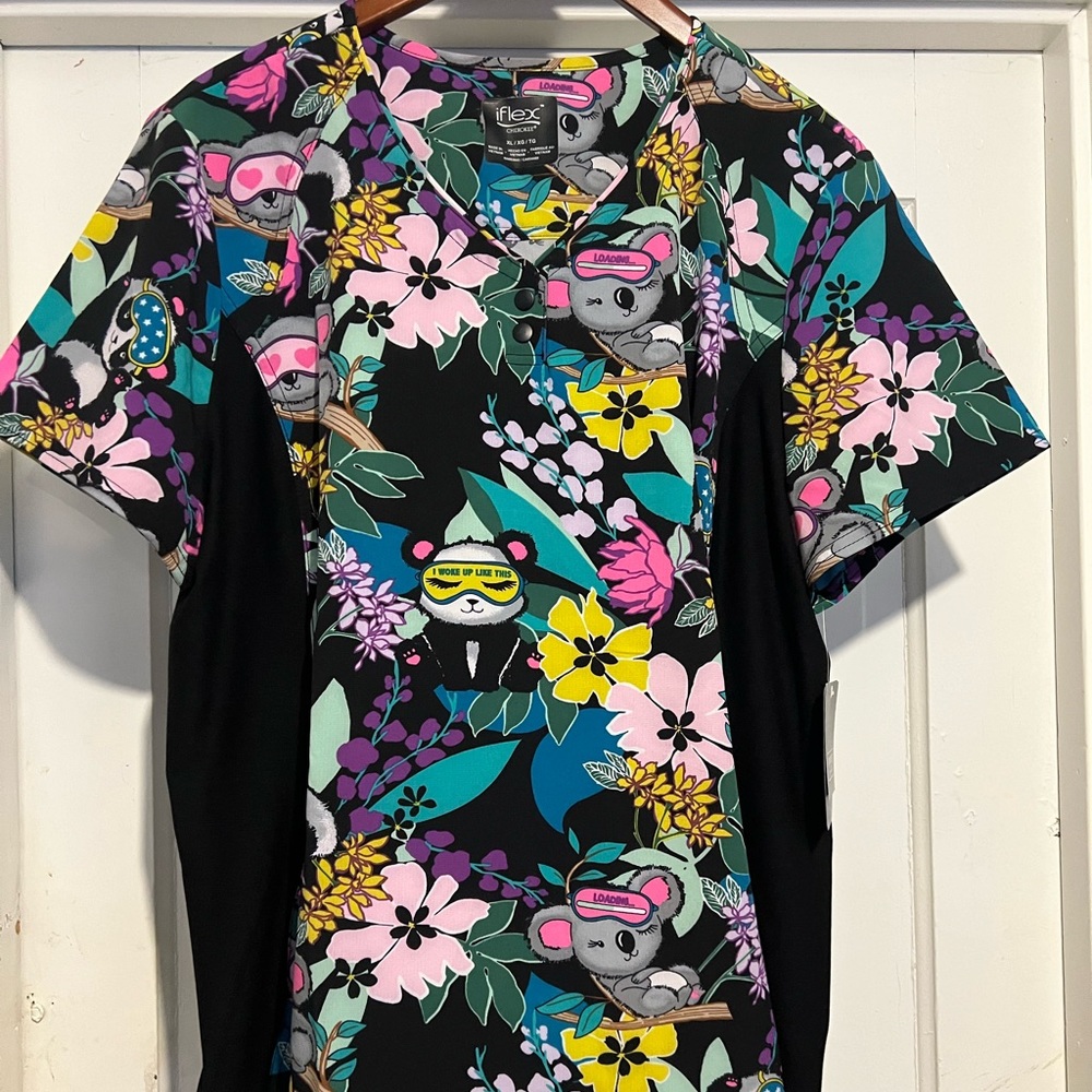 Cherokee iFlex Panda Scrub Top Size XL